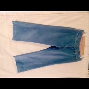 Crop length blue velvet pants w slight flared leg. Beautifully made designer.